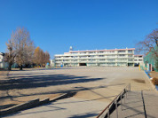 富士見市立鶴瀬小学校