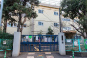 杉並区永福小学校