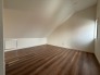撮影：2026年3月　季節外の物など収納力たっぷりの屋根裏部屋にお任せ